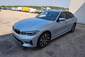 BMW 330 e Business auto DANNEGGIATA