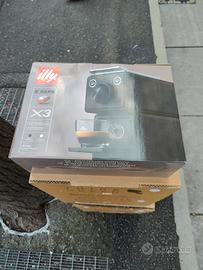 macchina da caffè Illy 