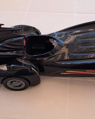 Batmobile Batman e RobinLanciamissili funzionante 