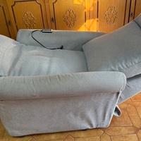 Poltrona relax  elettrica 2 motori reclinabile