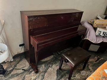 Pianoforte verticale Yamaha