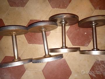 manubri acciaio grezzo  11kg cadauno 