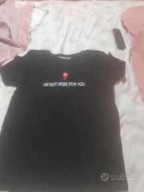 Maglia estiva sportiva , marca pull e bear 