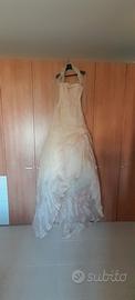 Abito da sposa cipria