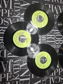 Lotto di Fiabe Sonore fascicoli e vinili 45 giri