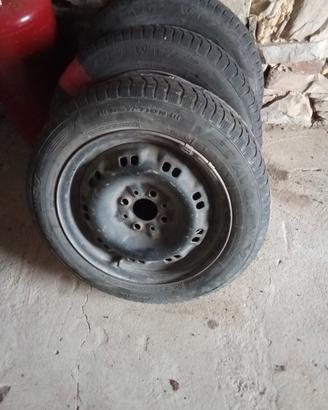 cerchi e gomme Fiat Panda 