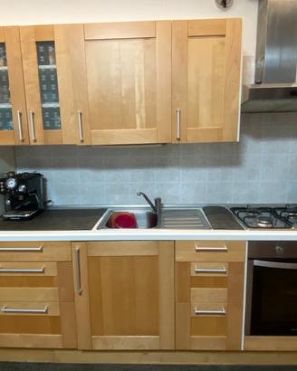 Cucina completa con elettrodomestici + cappa