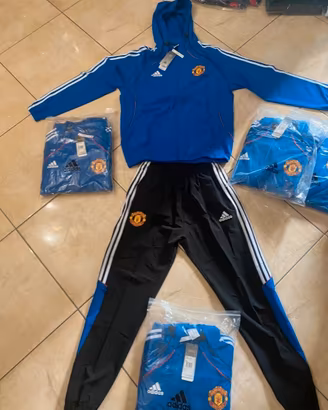 tuta manchester united 2025-2026  S