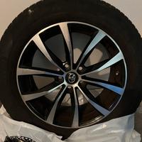 Cerchi in lega 18 pollici per toyota rav 4  r18”