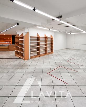 Ampio spazio commerciale Ora