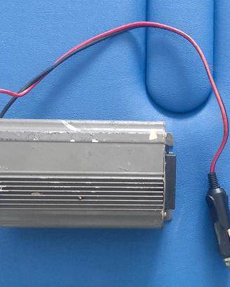 Inverter di potenza 12V - 230V