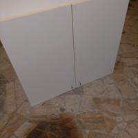 Pensile scuolapiatti cucina.