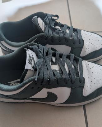 Nike Dunk Low misura 42.5