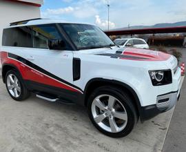LAND ROVER Defender - 2022