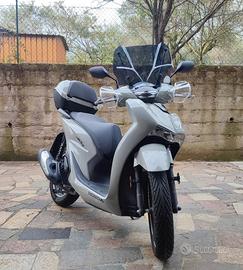 Honda SH 125 - 2025