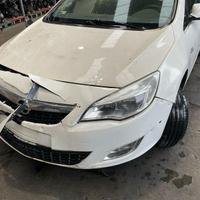 RICAMBI USATI AUTO OPEL Astra J A17DTR Diesel 1700