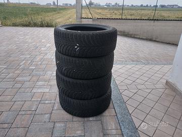 245 45 19 102V