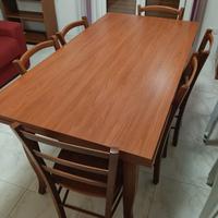 Tavolo + 6 Sedie in legno 
