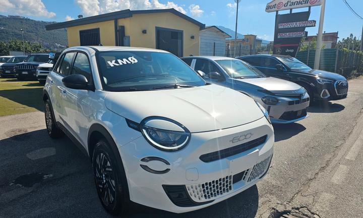 Fiat 600 Hybrid 110 CV DCT MHEV UFFICIALE ITALIA