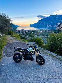 Aprilia Dorsoduro 750 ABS
