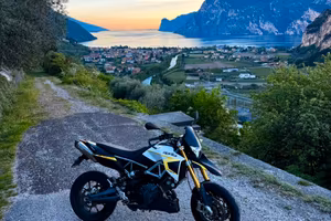 Aprilia Dorsoduro 750 ABS