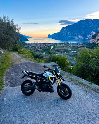 Aprilia Dorsoduro 750 ABS