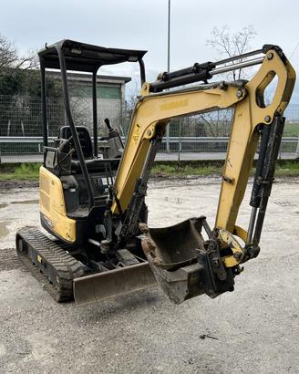 Mini Escavatore Yhanmar Vio 17