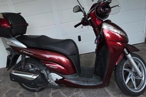 Honda sh 300 i 