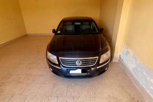 VOLKSWAGEN Phaeton - 2008