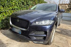 Jaguar F-PACE  solo RICAMBI