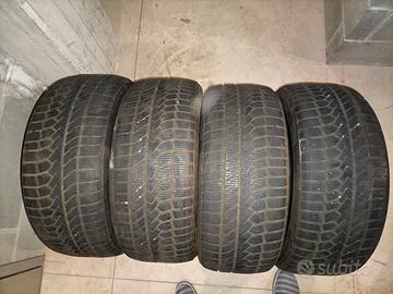 Gomme da neve 225/45r17