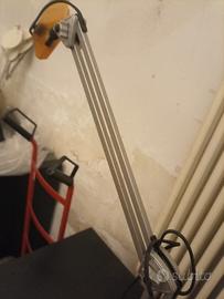 Lampada da tavolo