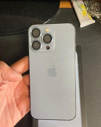 Iphone 13 pro+kit omaggio