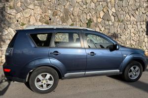 MITSUBISHI OUTLANDER 2.0 TD 4WD