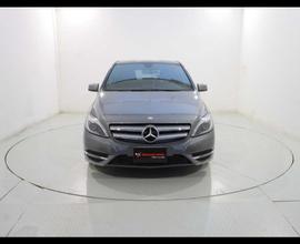 MERCEDES-BENZ B 180 Premium