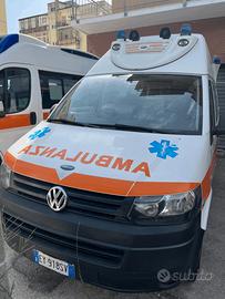 Ambulanza Volkswagen T5 Aricar 2.0 - 180cv