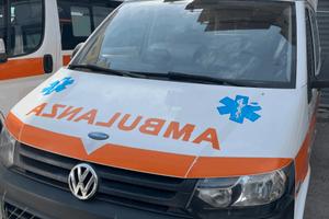 Ambulanza Volkswagen T5 Aricar 2.0 - 180cv