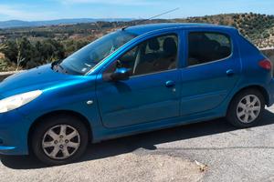 Auto piccola cilindrata
