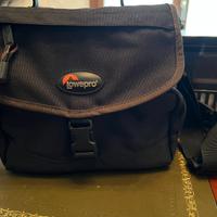 Borsa a spalla Lowepro