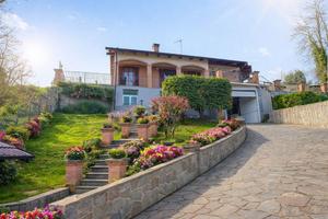 Villa o villino Druento [via AVIGLIANAVRG]