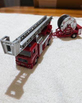 Modellino Camion Fire Depot MAN Con Rimorchio