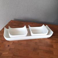 Ciotole e vassoio in porcellana Fade