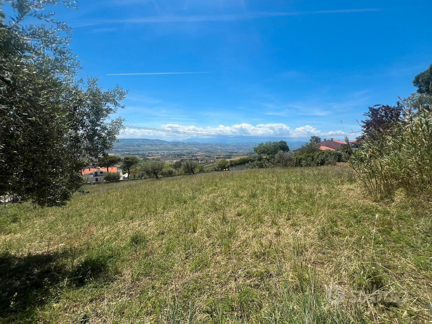 Roseto degli Abruzzi - Loc.Montepagano Terreno - Vista 2