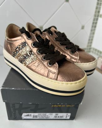 SCARPE  NUOVE  NAVIGARE BIMBA