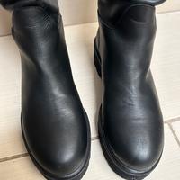 Stivali lunghi 60€