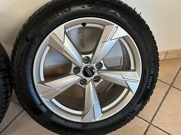 Cerchi originali Audi da 18” con gomme invernali
