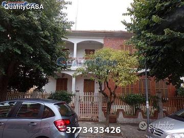 Villa singola su due livelli a montemarciano