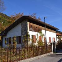 VILLA SINGOLA A PINZOLO