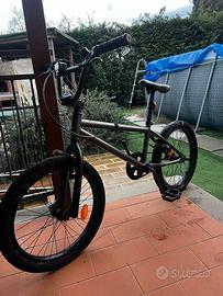 Bmx nera