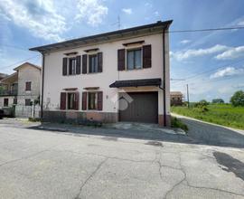 CASA INDIPENDENTE A CASTELNOVO DI SOTTO